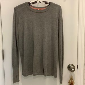 Lululemon Gray Long Sleeve Bring it Back Bend Sweater w/ Thumb Holes 6 8 ?